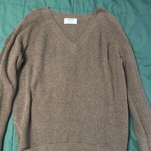 Old Navy Chocolate Knit V-Neck Sweater